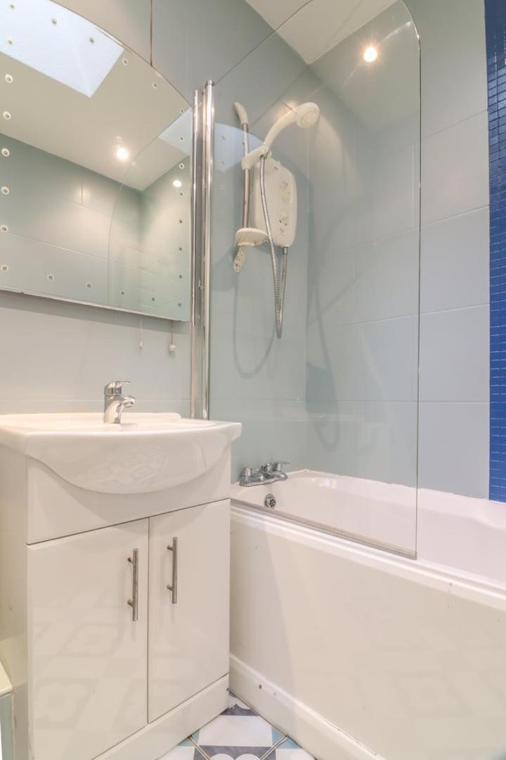 Pensión Guestready - Coastal Charm Near Sandymount Dublín